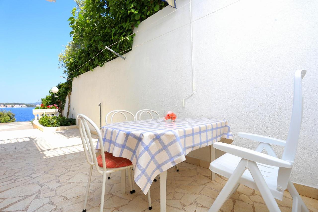 Family Friendly Seaside Apartments Razanj, Rogoznica - 10373 外观 照片