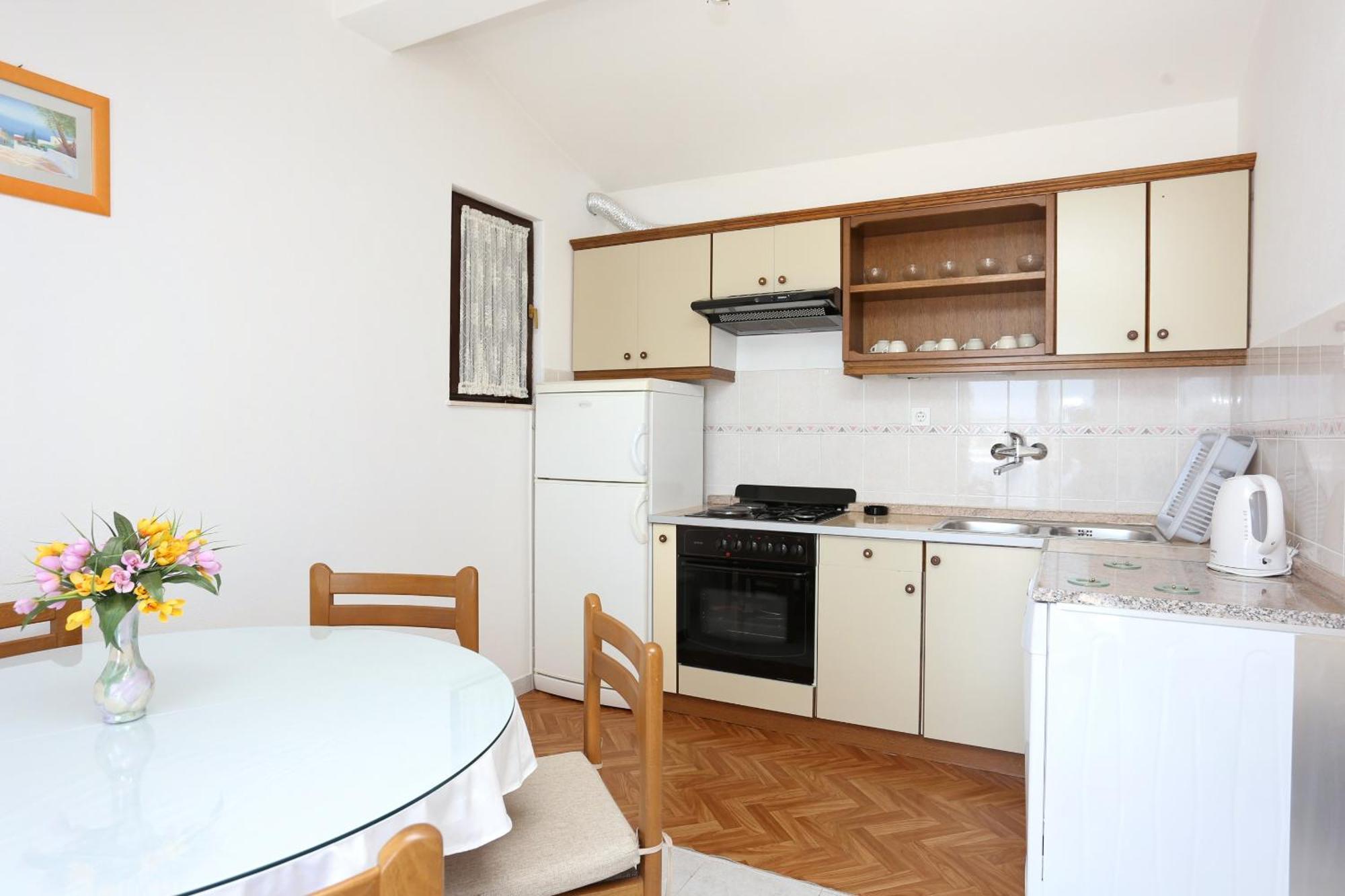 Family Friendly Seaside Apartments Razanj, Rogoznica - 10373 客房 照片
